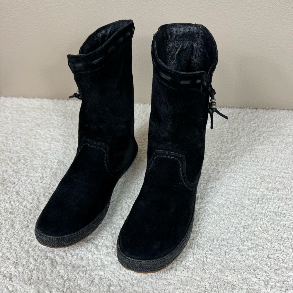 Ugg Laurin Mid Calf Suede Moccasin Boots Grounding Black Leather Suede - Picture 9 of 15
